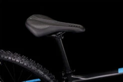Cube Aim Black´n´blue 10 Cube Aim Black´n´blue -Fahrradförderung 501100 D3