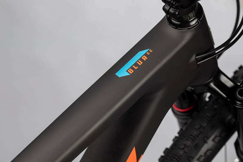 Santa Cruz Blur CC X01 AXS RSV 4 Santa Cruz Blur CC X01 AXS RSV – Bild 2