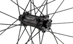 Newmen Evolution SL E.G. 35 27,5" Boost Vorderrad -Fahrradförderung Newmen Evolution SL E G 35 90661 3