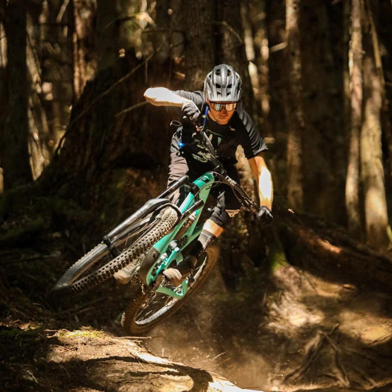 E-thirteen Grappler Faltreifen DH Casing Mopo Compound 8 E-thirteen Grappler Faltreifen DH Casing Mopo Compound – Bild 6