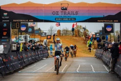 Santa Cruz Blur C S -Fahrradförderung htSQD FULL SHOOT Bvernor 0838wEq3lTmqhIgyd