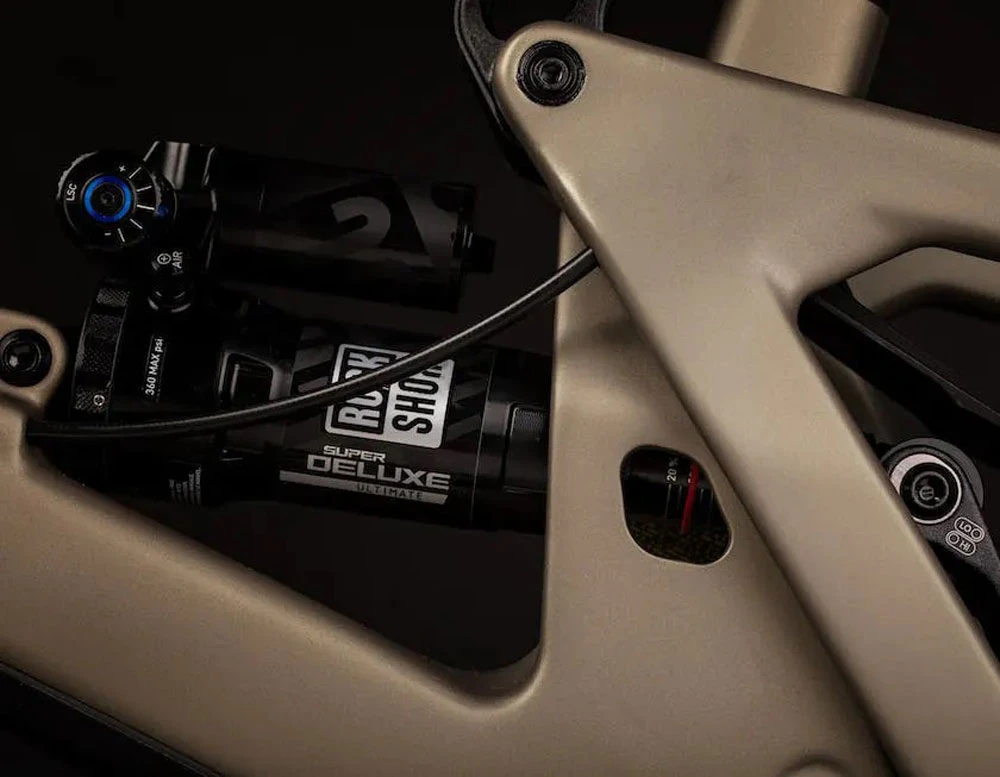 Santa Cruz 5010 5 MX C R 5 Santa Cruz 5010 5 MX C R – Bild 3